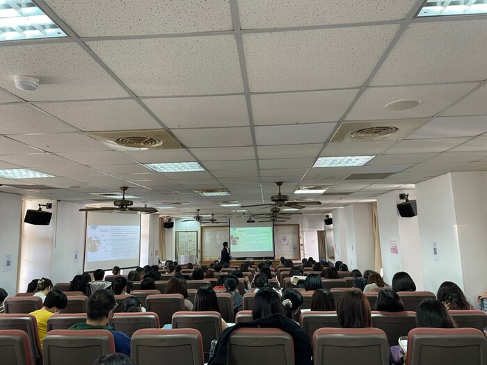 ⚇ 111.03.09 全英文教學工作坊(國小場) ⚉圖片